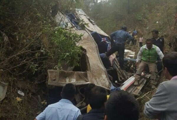 Tr Gico Accidente De J Venes Adventistas En M Xico Deja Muertos