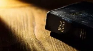 10 versículos de la Biblia para atravesar esta pandemia